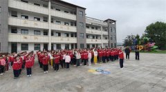 从“若何分辨过时食物”“三无产物的危